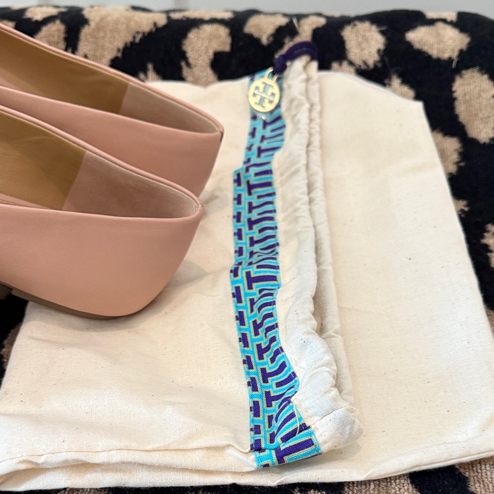 Tory Burch Blush Pink Flats with Dust Bag